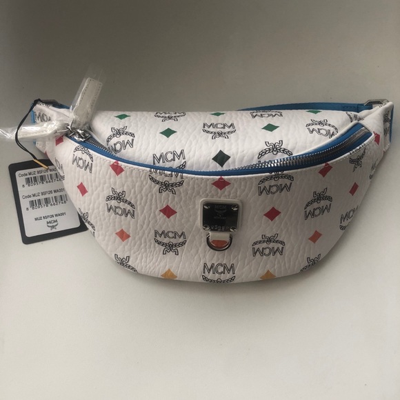 NWT $625 MCM Logo-Print Leather Belt Bag - Picture 5 of 11